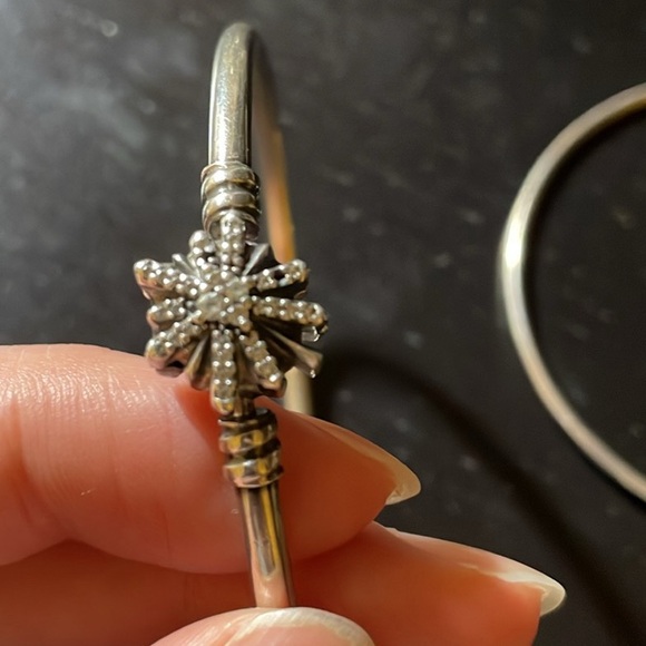 SOLD - limited edition pandora bangle - Picture 3 of 3
